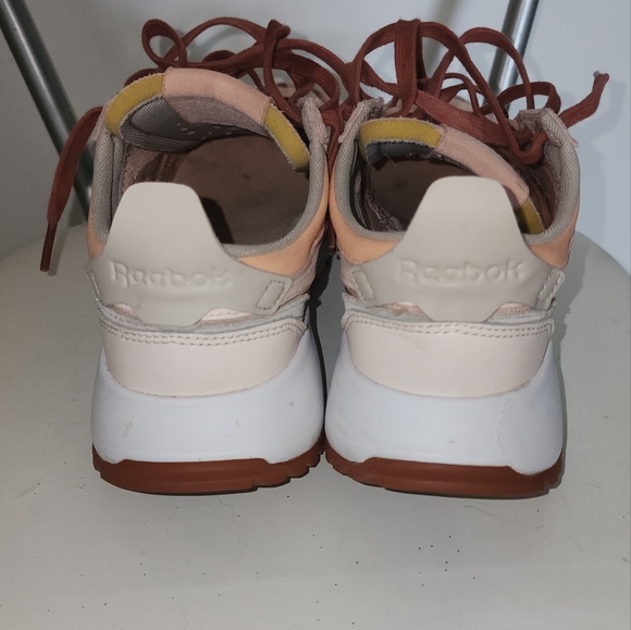 Reebok Classic CL LEGACY womens 8.5 us - Picture 6 of 8